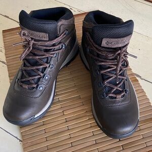 Columbia Chocolate Brown hiking boots waterproof. 9.5 Women, Size 8 Men